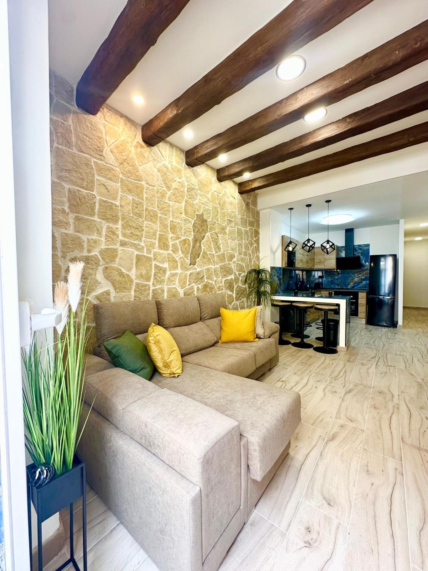La Reina Apartment By The Sea Alicante Exterior photo