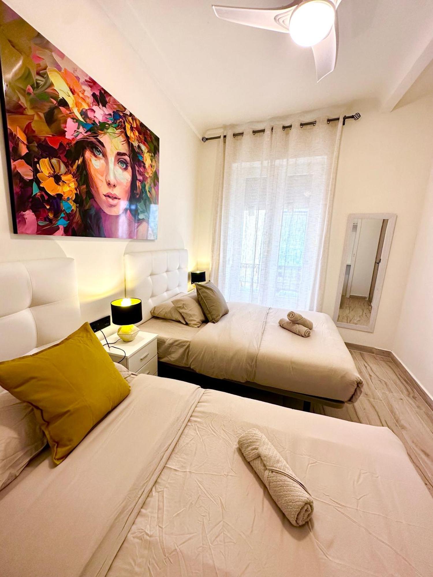 La Reina Apartment By The Sea Alicante Exterior photo